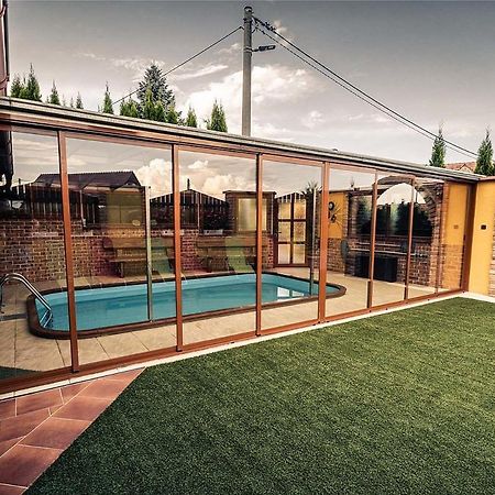 Tabacov Moravia Brumovice Exterior foto